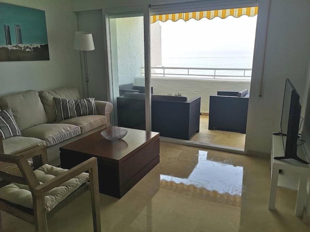 Amazing 3Bedroom Flat With Seafront Views & Pool By Sharingco Marbella Luaran gambar