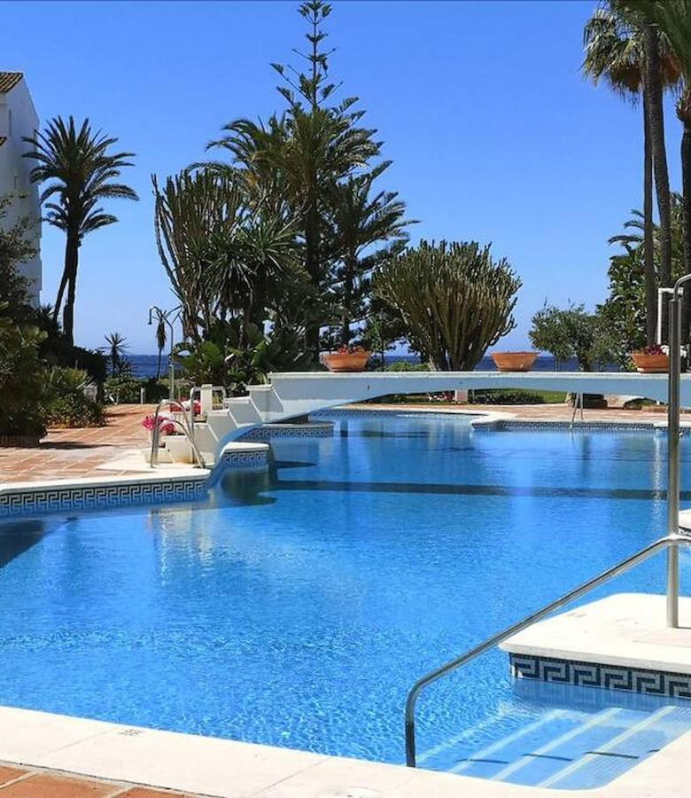 Amazing 3Bedroom Flat With Seafront Views & Pool By Sharingco Marbella Luaran gambar